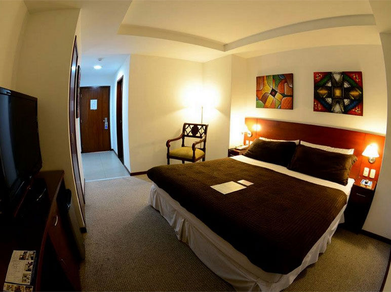 HOTEL HM, GUAYAQUIL